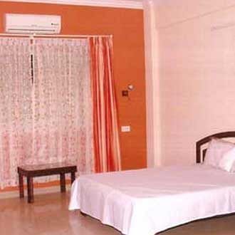 Woodside Hotell Mangalore Exteriör bild