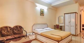 Woodside Hotell Mangalore Exteriör bild